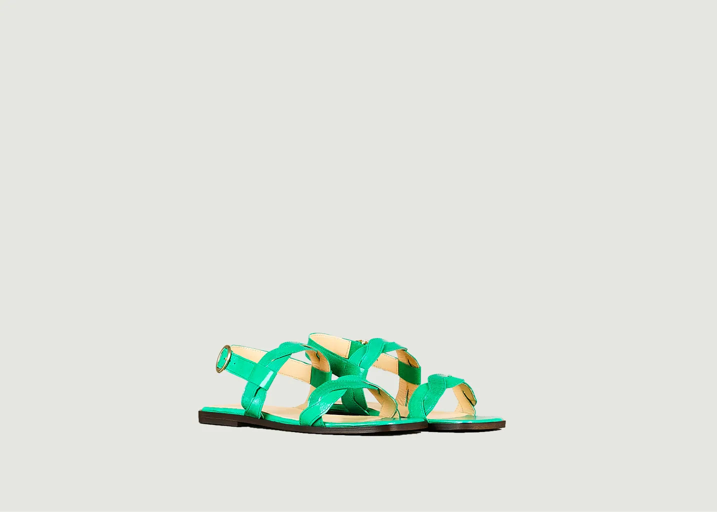 Sandale plate Rhea en cuir verni souple Tila March