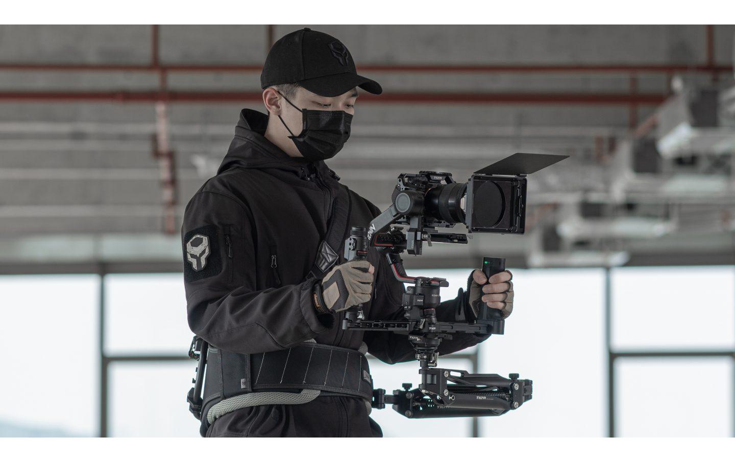 Float Dual Handle Support System<br>Variante des originalen Tilta Float, entwickelt für mehr Stabilität und Komfort