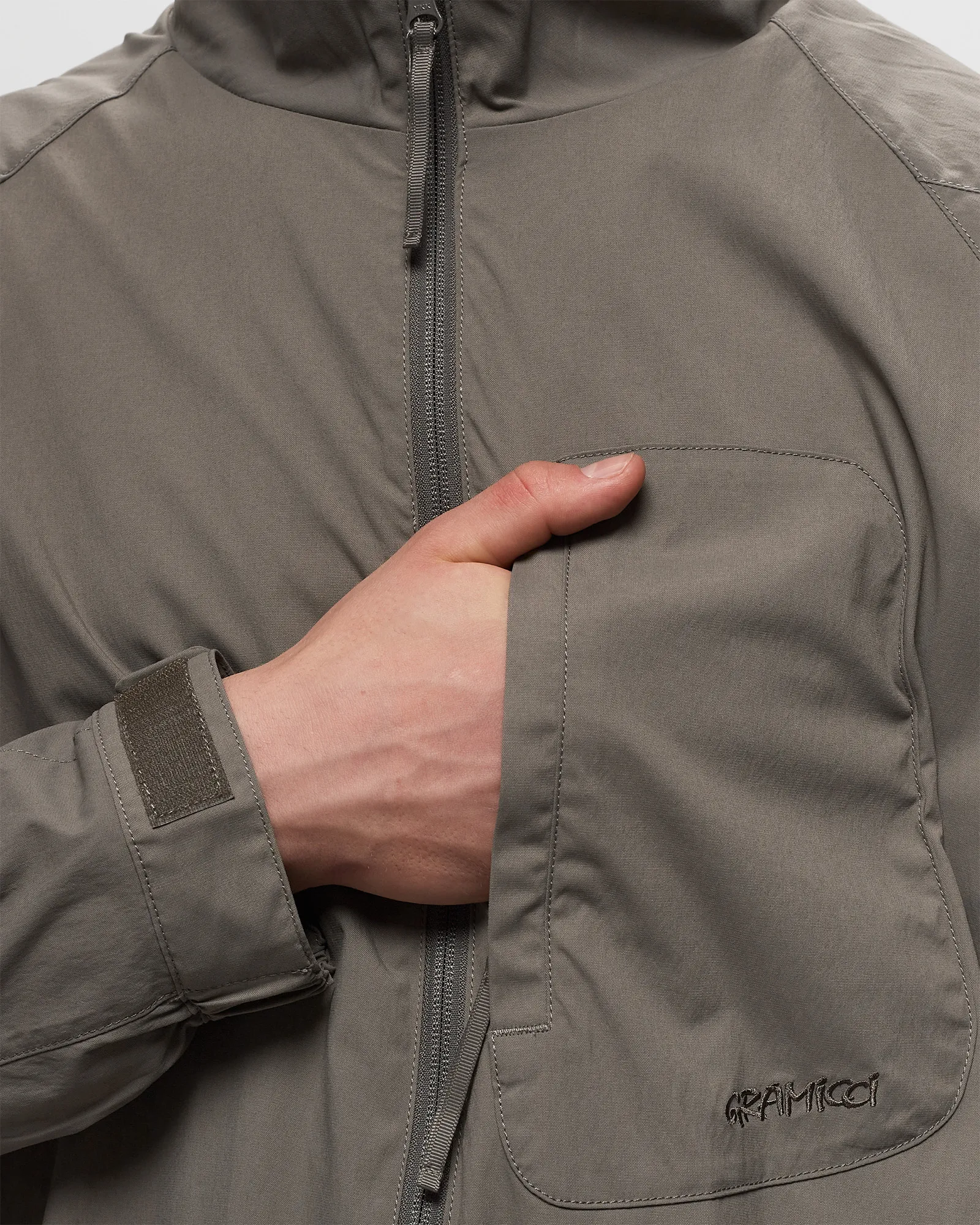 Gramicci SOFTSHELL EQT JACKET