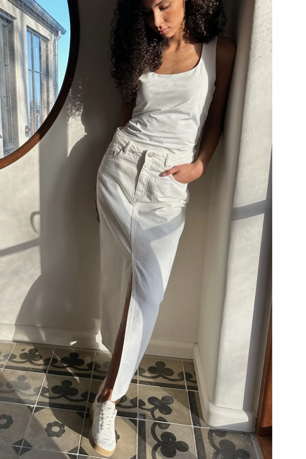 Neo Noir Frankie D Skirt white