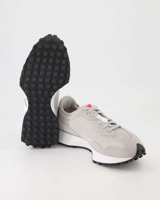 New Balance 327 Sneaker in Grau