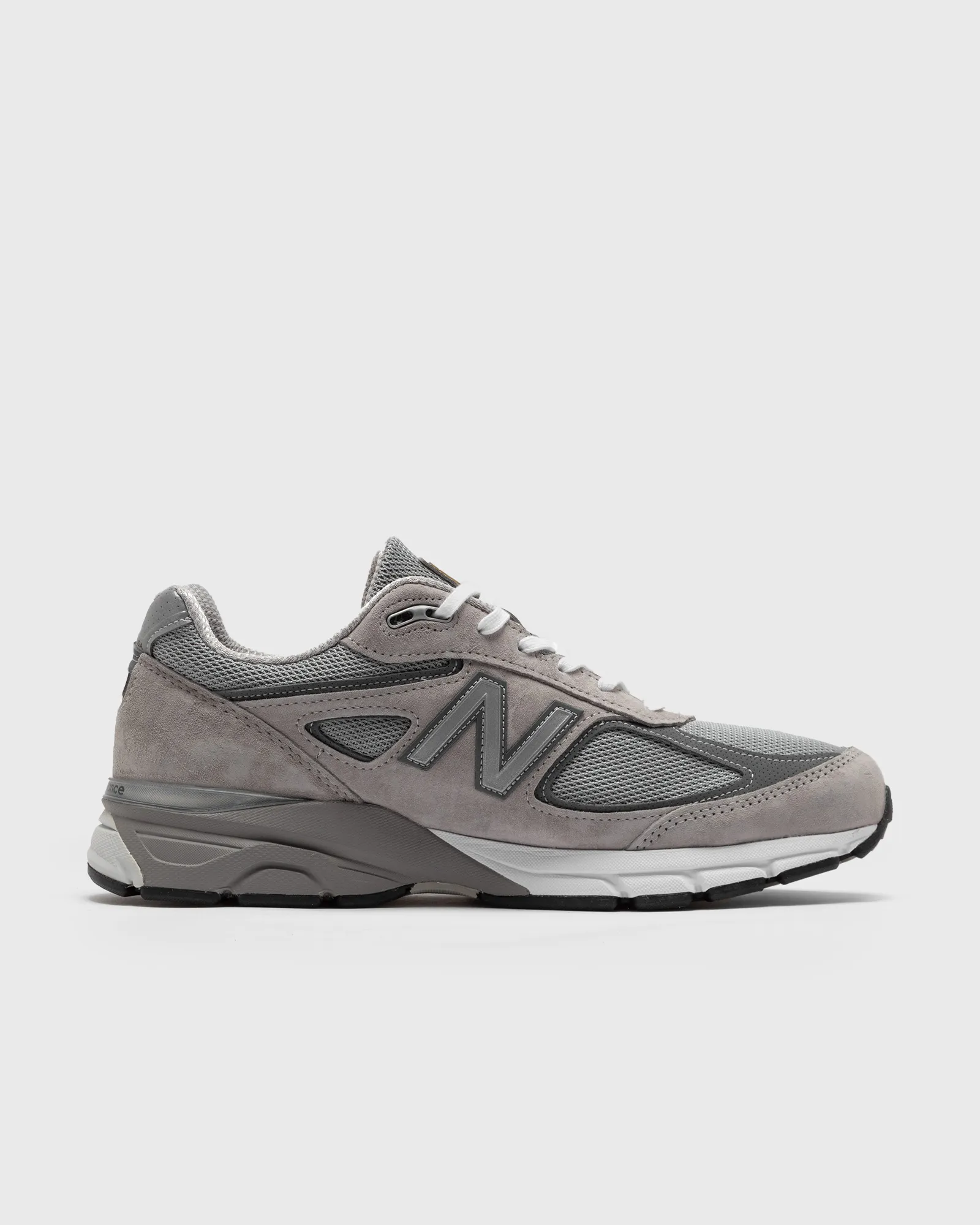 New Balance 990