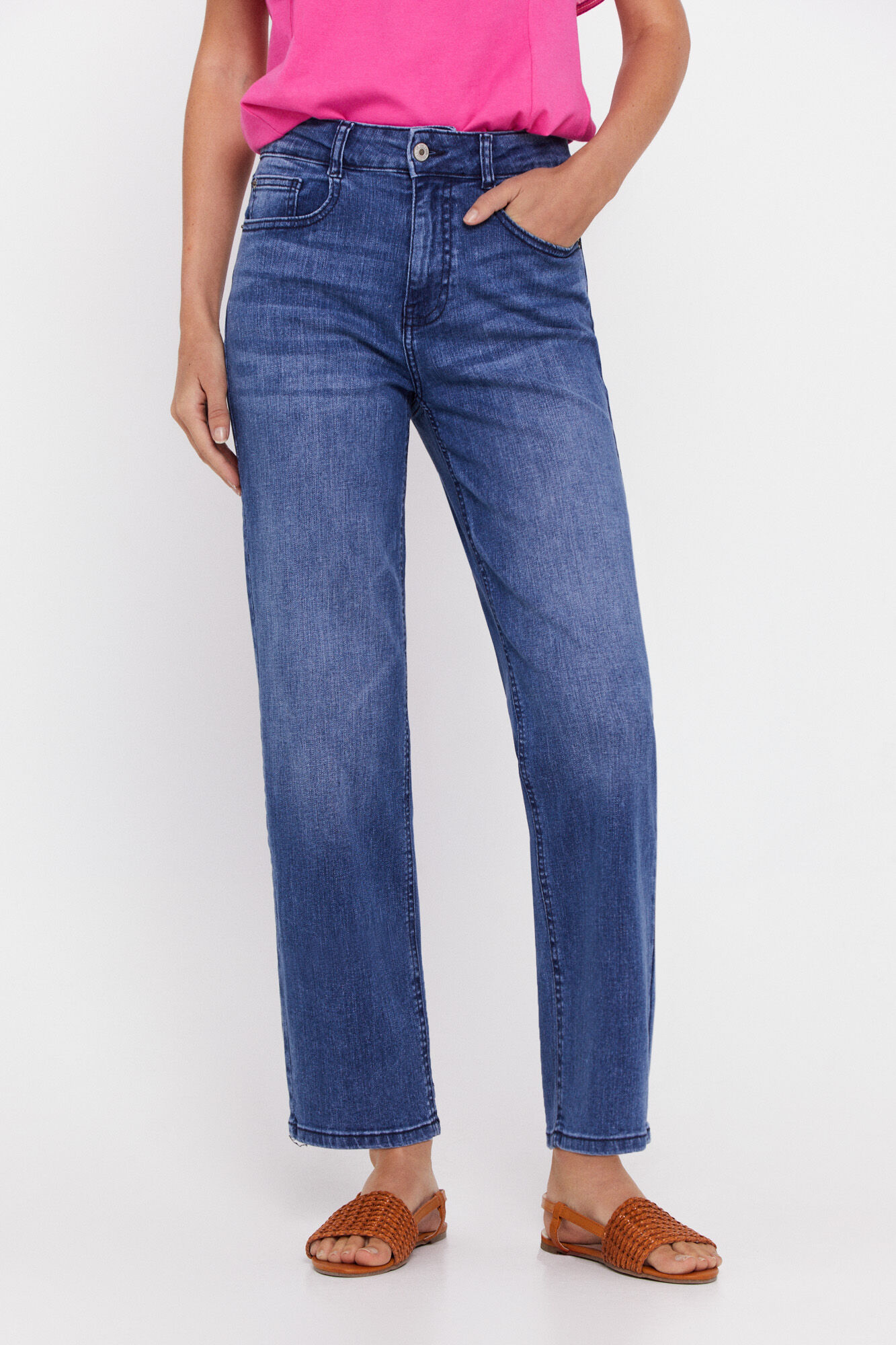 Calça jeans cropped reta bordada - Azul