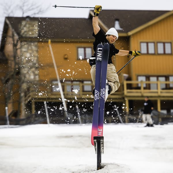 Ski LINE TOM WALLISCH PRO