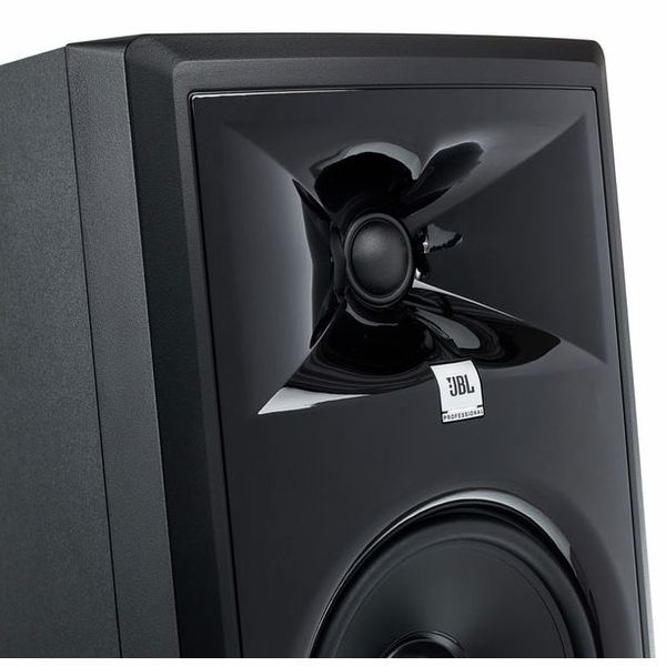 JBL 306P MKII
