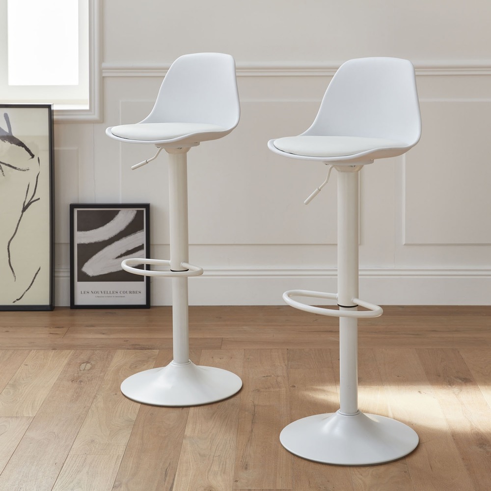Lot de 2 tabourets de bar réglables 61.5/83.5cm - noah - simili cuir blanc - hauteur réglable. Repose-pieds