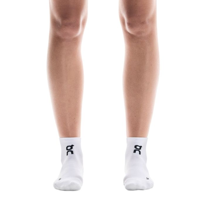 On Unisex Strømper Core Run Socks Mid 2 Pair Hvid