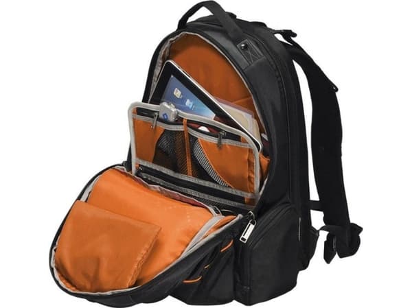Everki Titan 18,4
