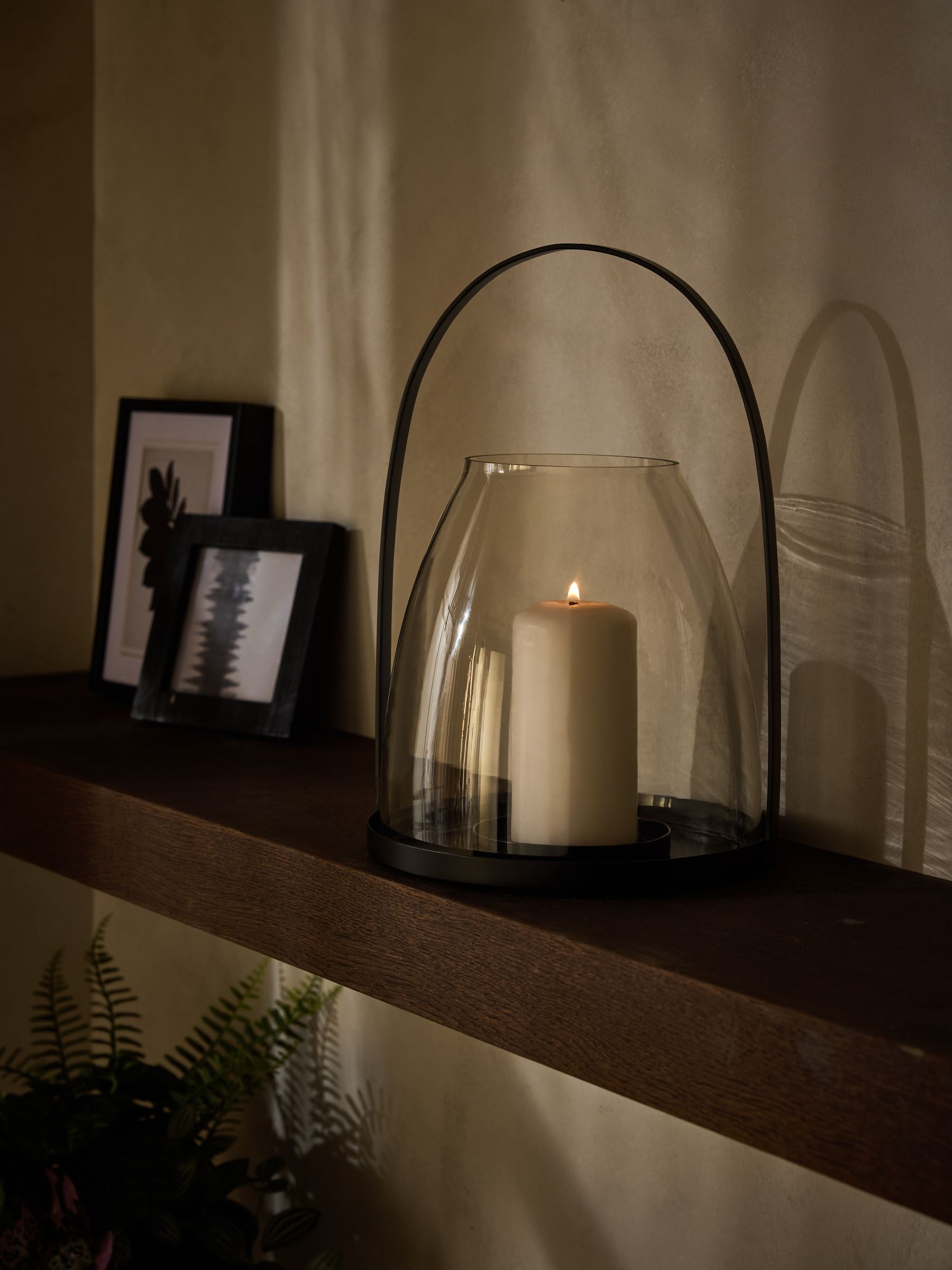 Metal Curved Handle Lantern