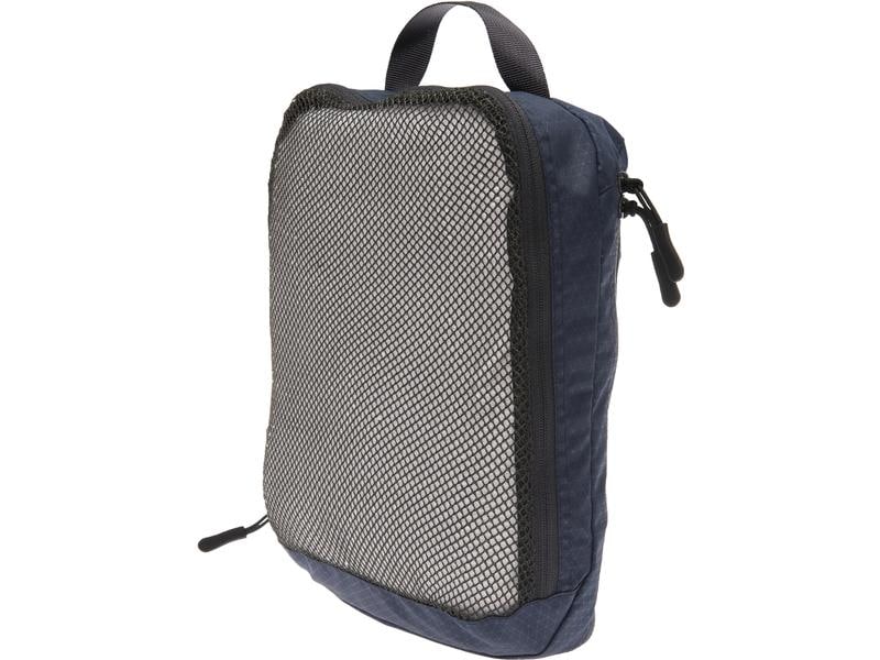 cocoon Kleiderbeutel Two-in-One Separated Packing Kleidersack mit zwei voneinander getrennten Taschen
