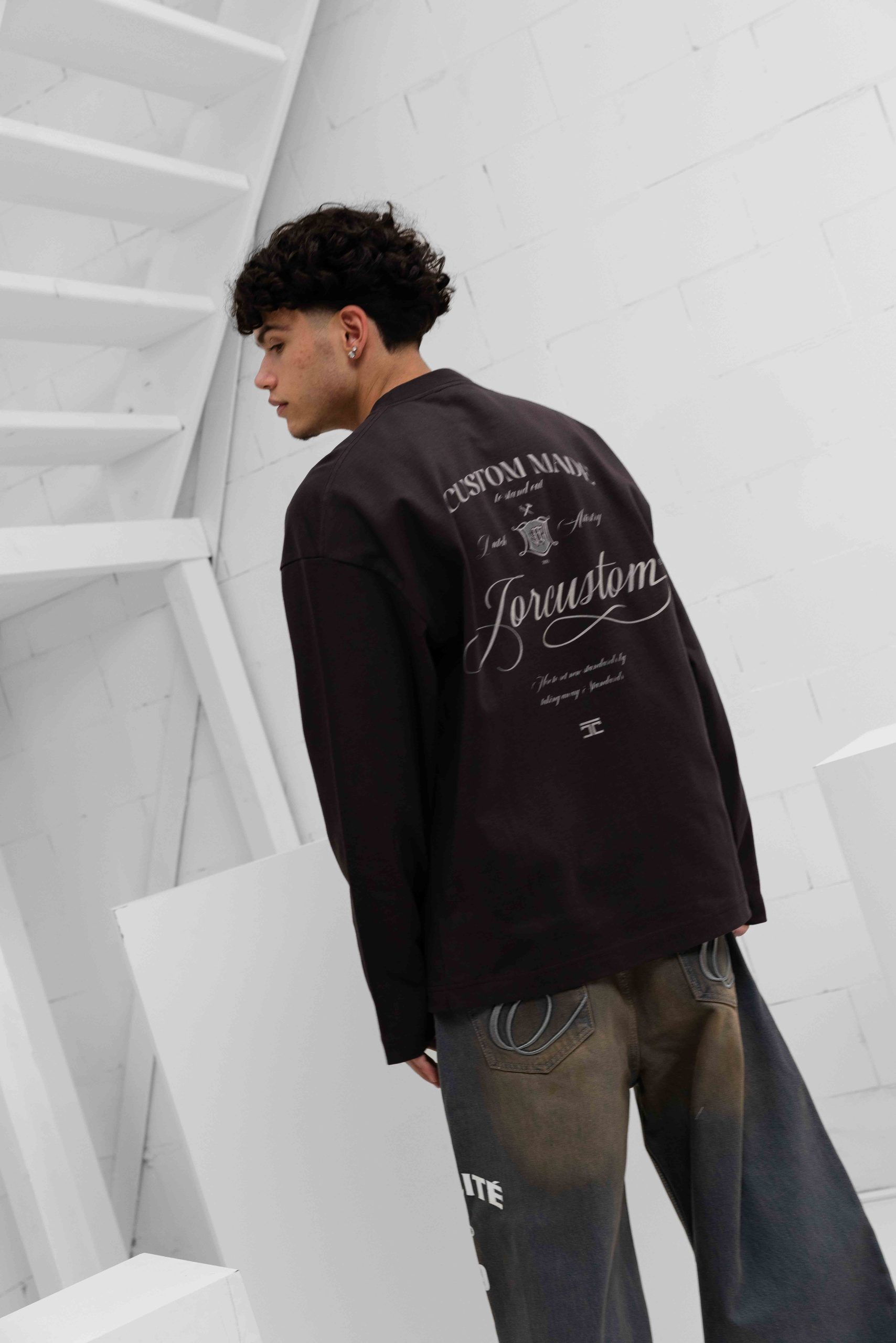Jorcustom Handscript Longsleeve T-Shirt Heren Bruin