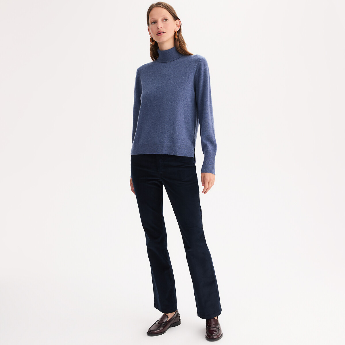 ANNE WEYBURN<br>Gola alta de cashmere, malha fina