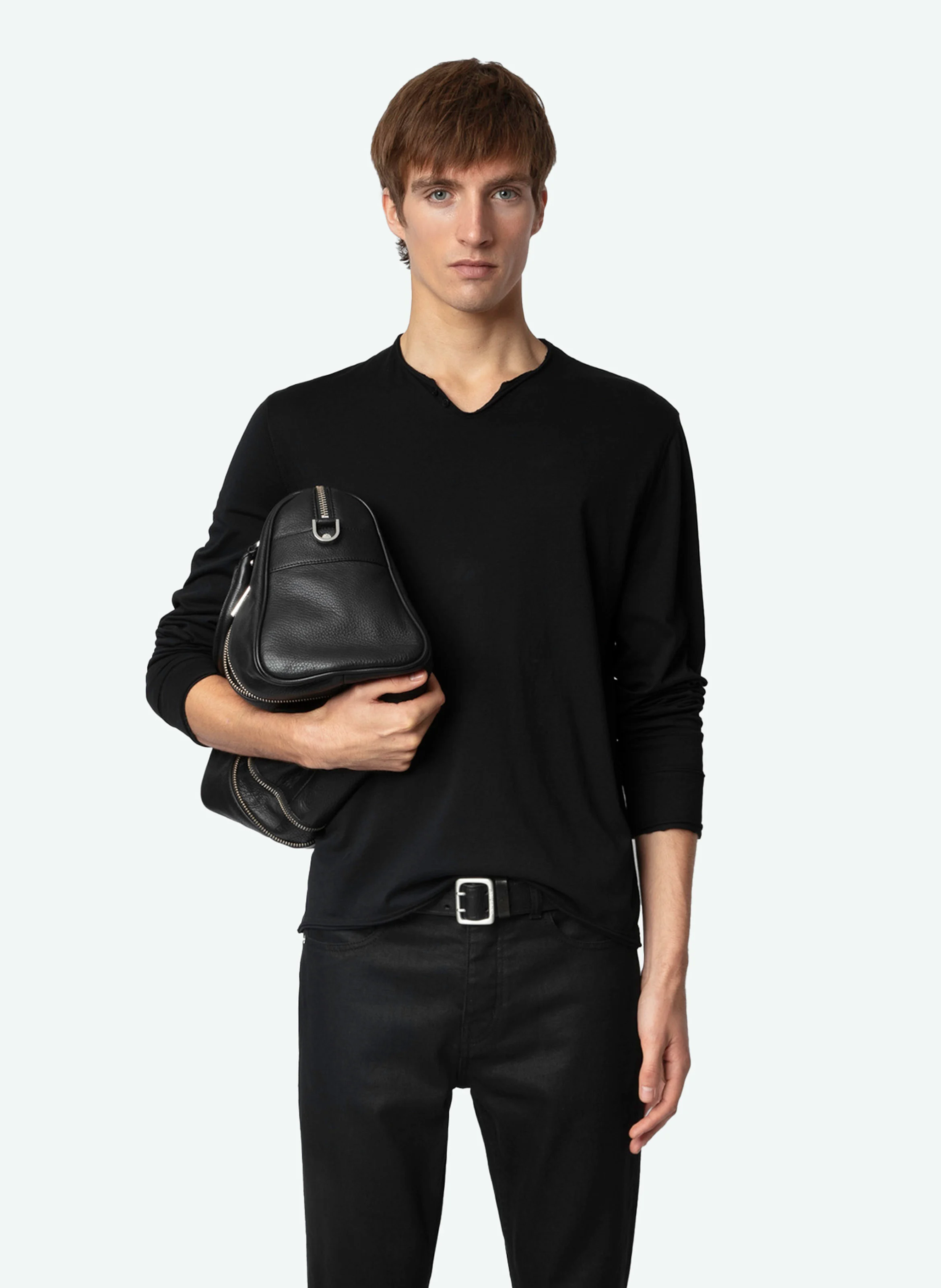 MONASTI - Tee-shirt droit en coton bio | Noir