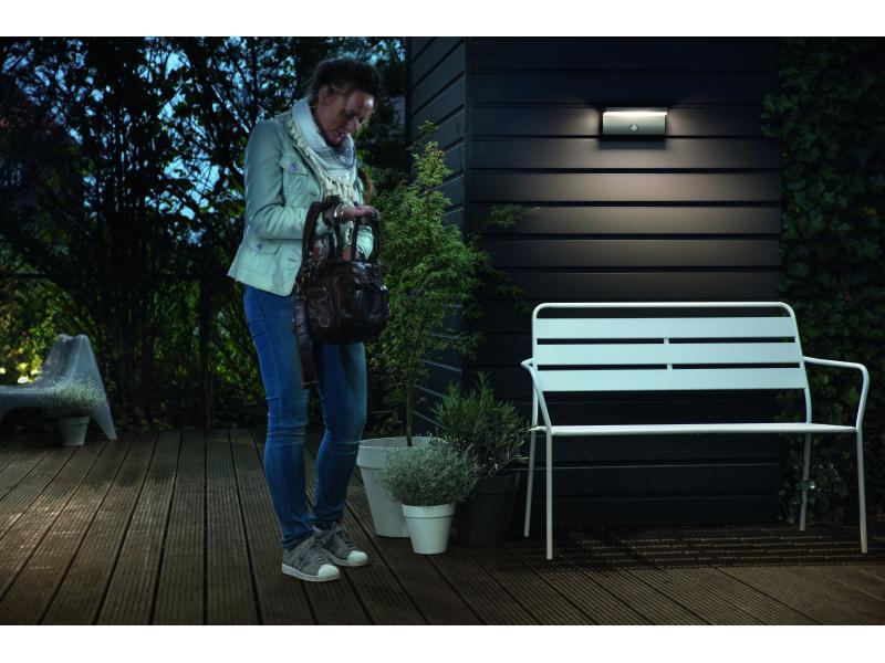 Philips myGarden Wandleuchte Bustan, 1000 lm, Anthrazit   S Leuchte für den Aussenbereich