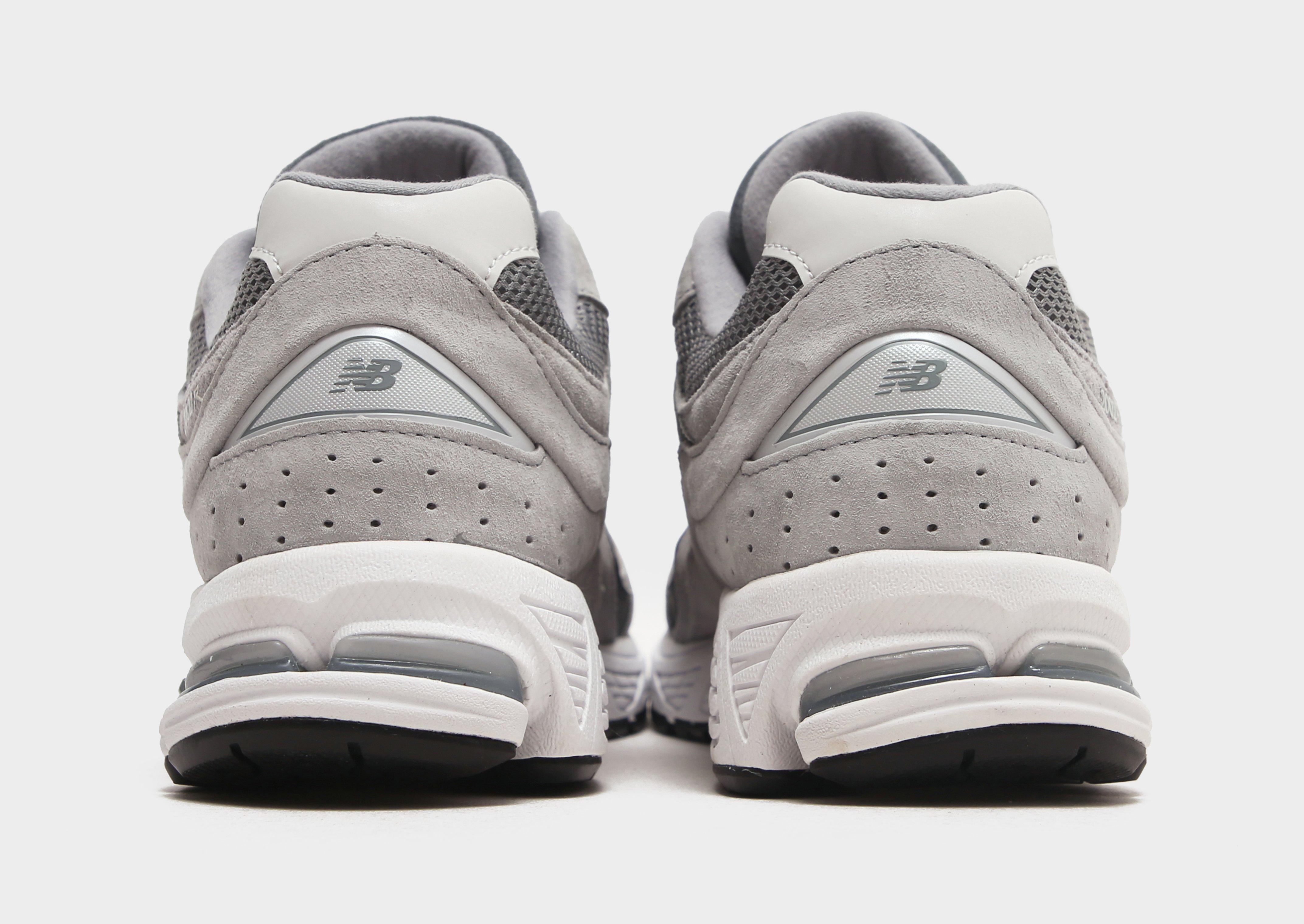 New Balance 2002R Homme