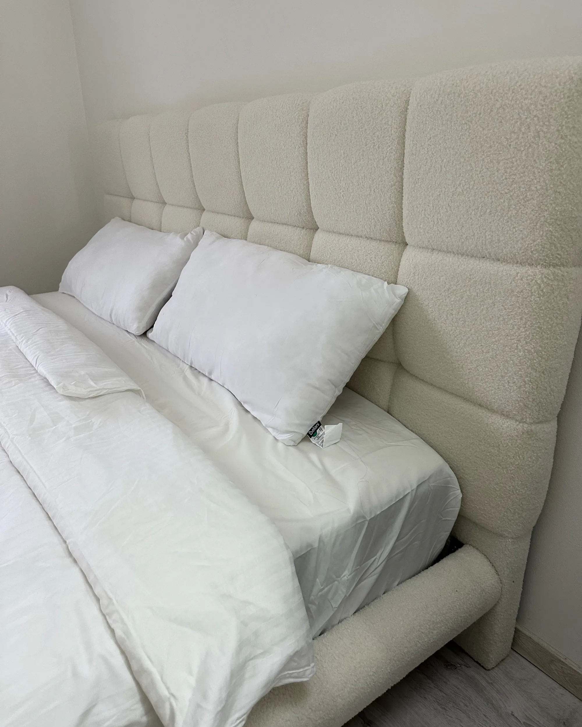 Bed Bouclé CRESSAT 180 x 200 cm Gebroken wit