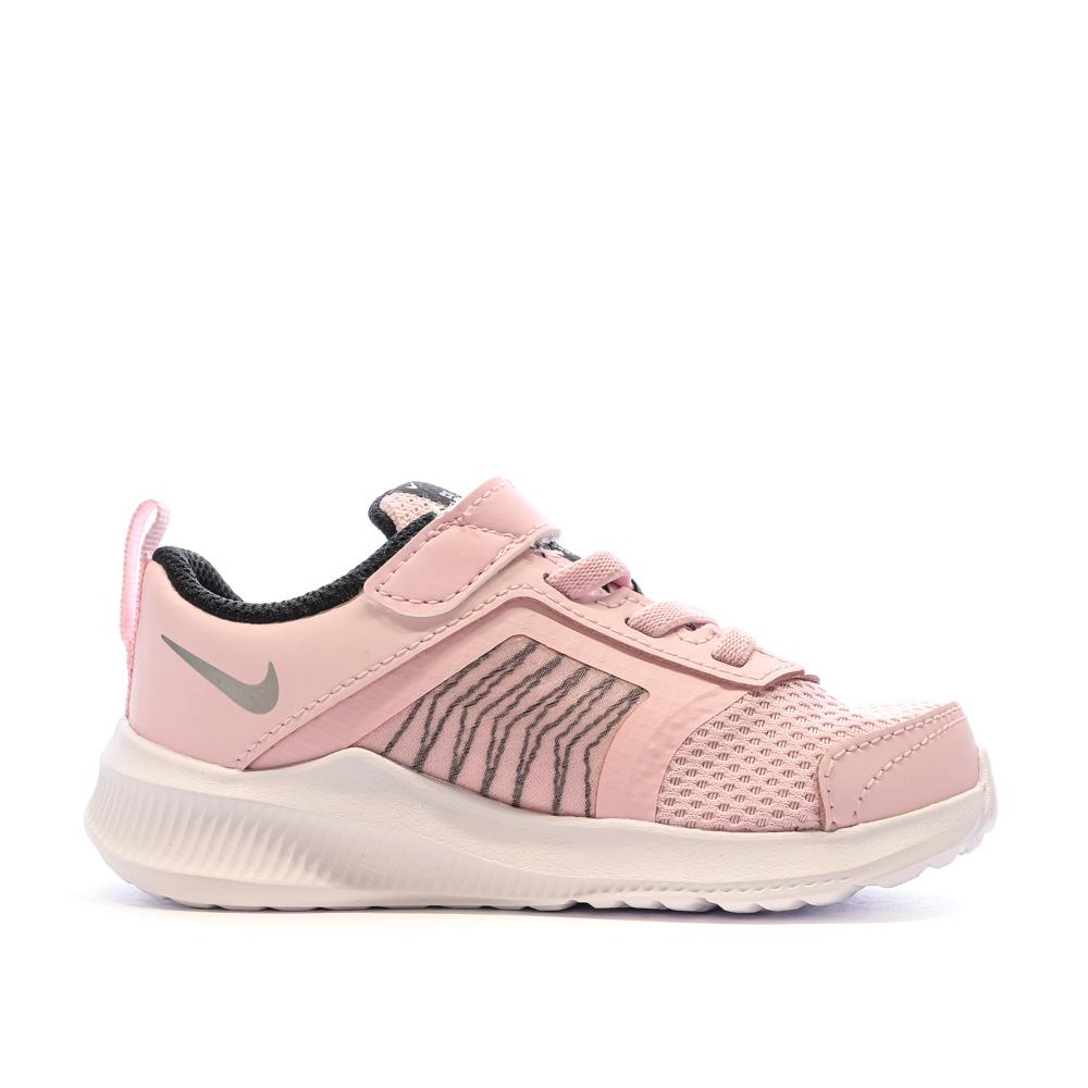 Nike Baskets Rose Fille Nike Downshifter