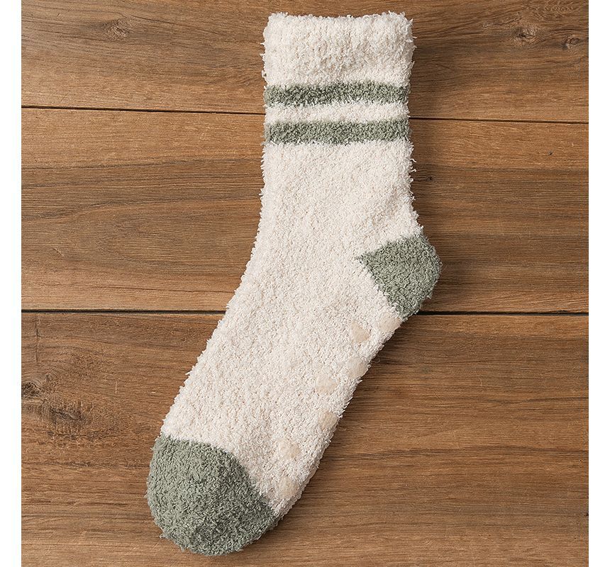 Mimiyu - Gestreepte fleece korte sokkenset