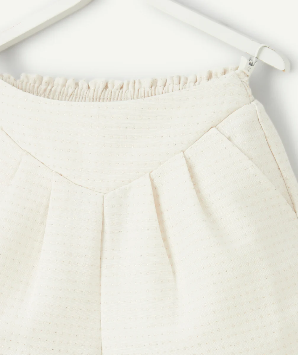 SHORT FILLE TAILLE HAUT ÉCRU AVEC BRILLANCE COULEUR DORÉE PAILLETÉE