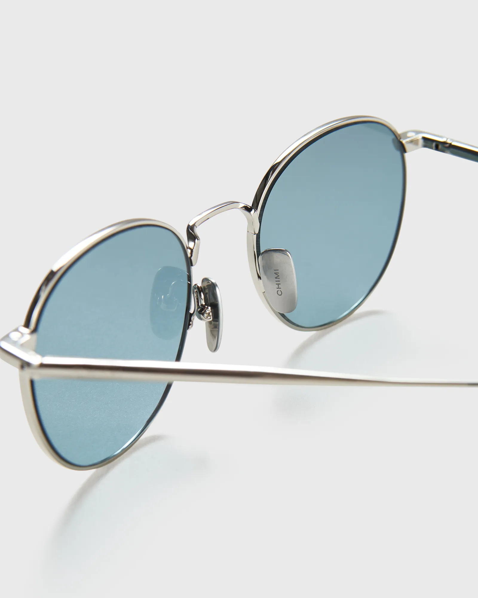 Chimi Eyewear ROUND BLUE P SUNGLASSES