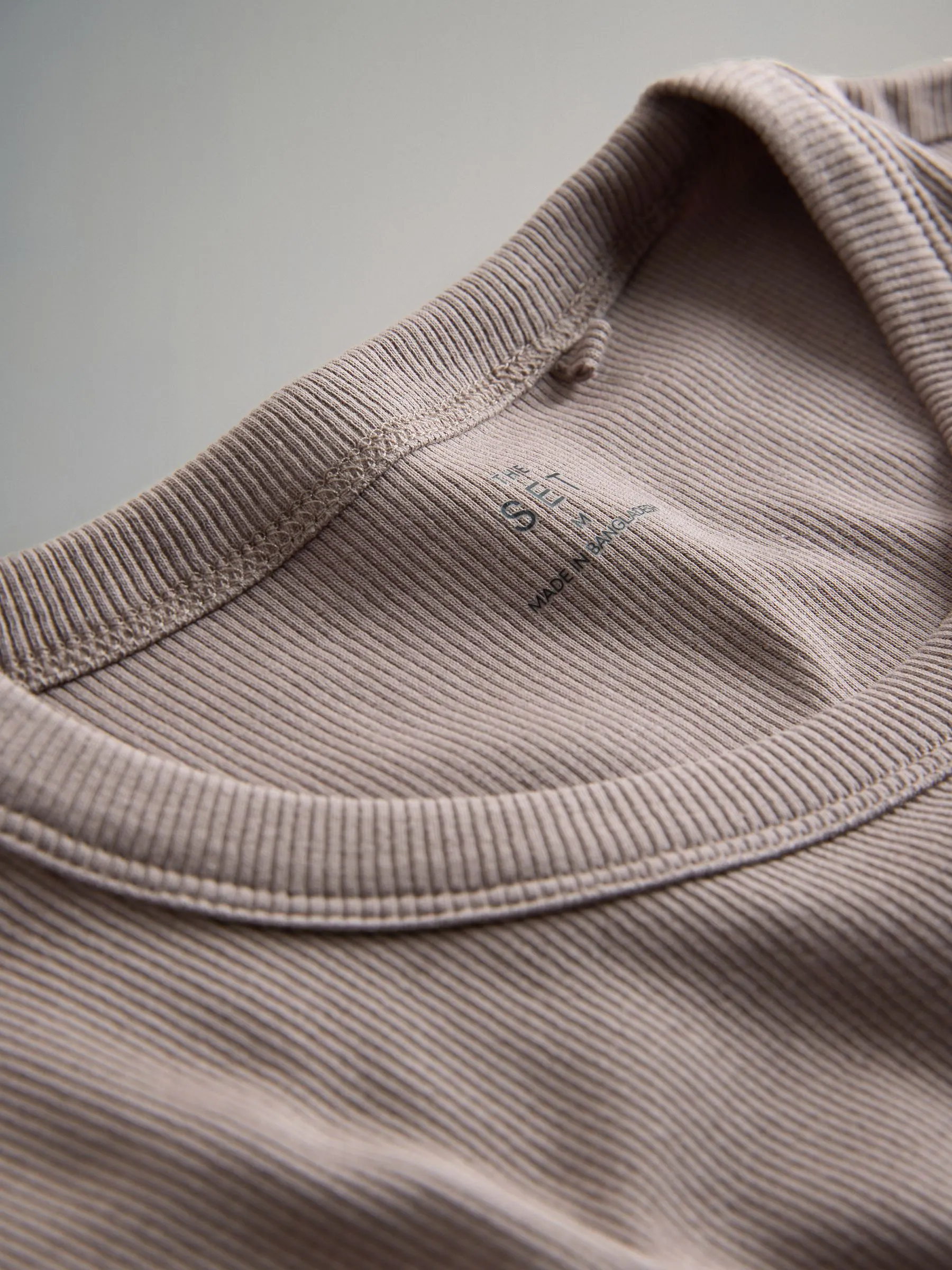 The Set van 7 geribde T-shirts met lange mouwen