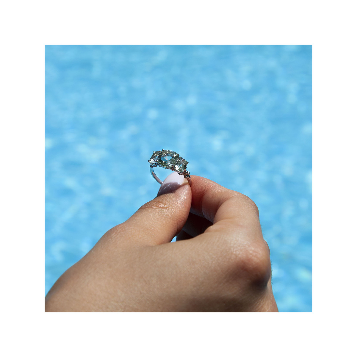 Bague or 375 blanc quartz verts