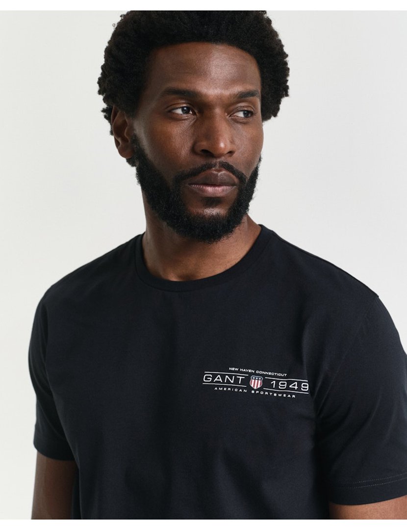Black Printed Graphics T-shirt