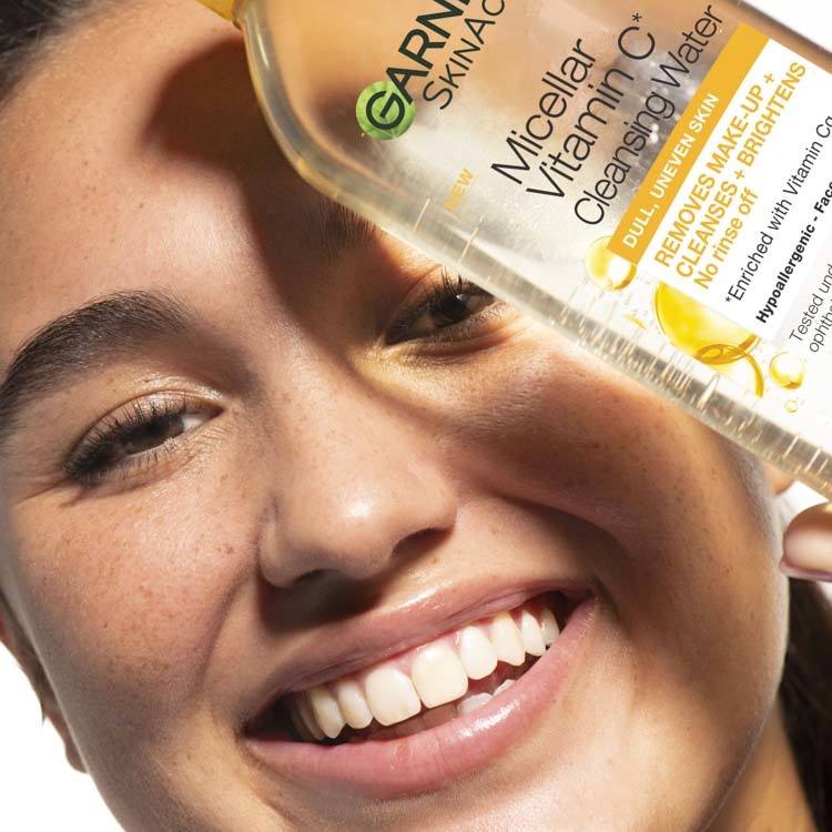 Garnier SkinActive Micellar Vitamin C* Cleansing Water 400ml