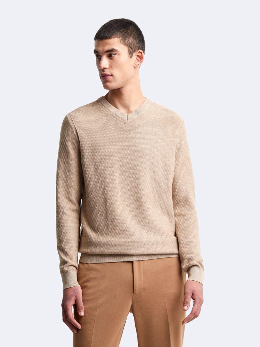 Pull col V en viscose certifiée