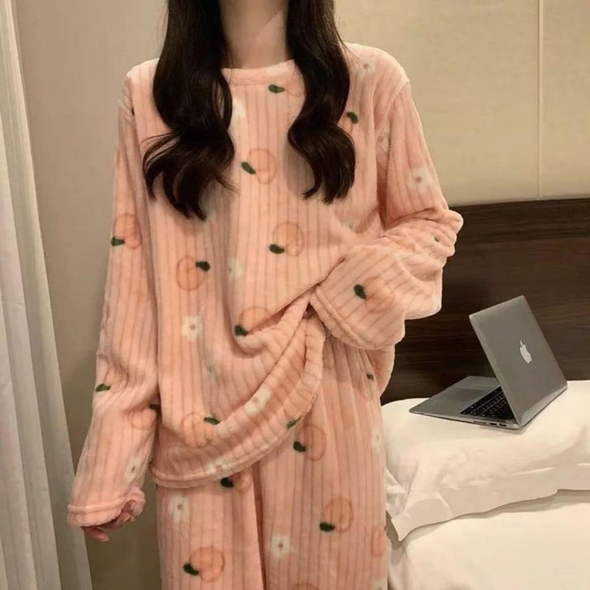 Fabricino - Set: Pyjamatop met lange mouwen en print + broek