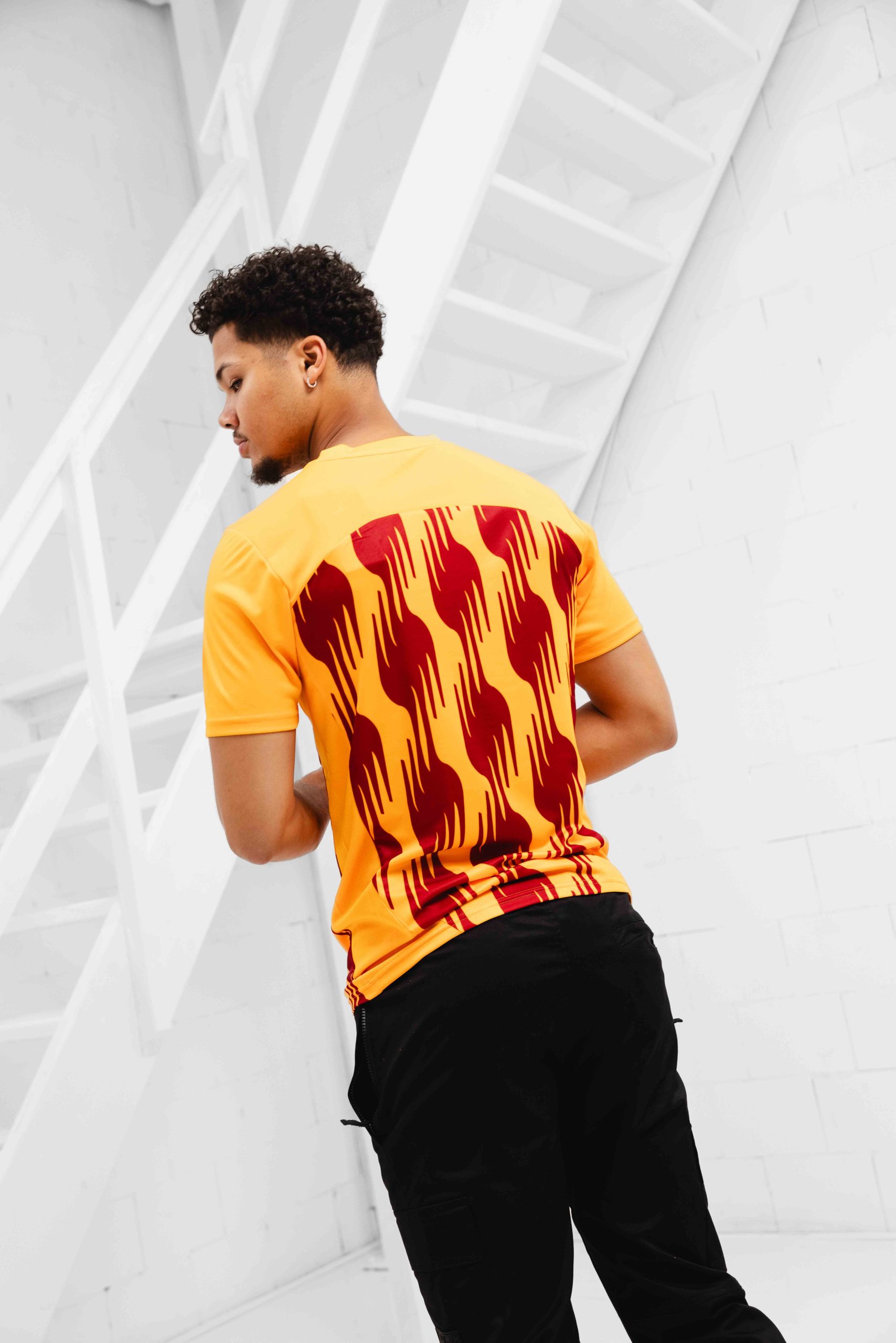 Galatasaray Pre-Match Shirt Senior 2024/2025