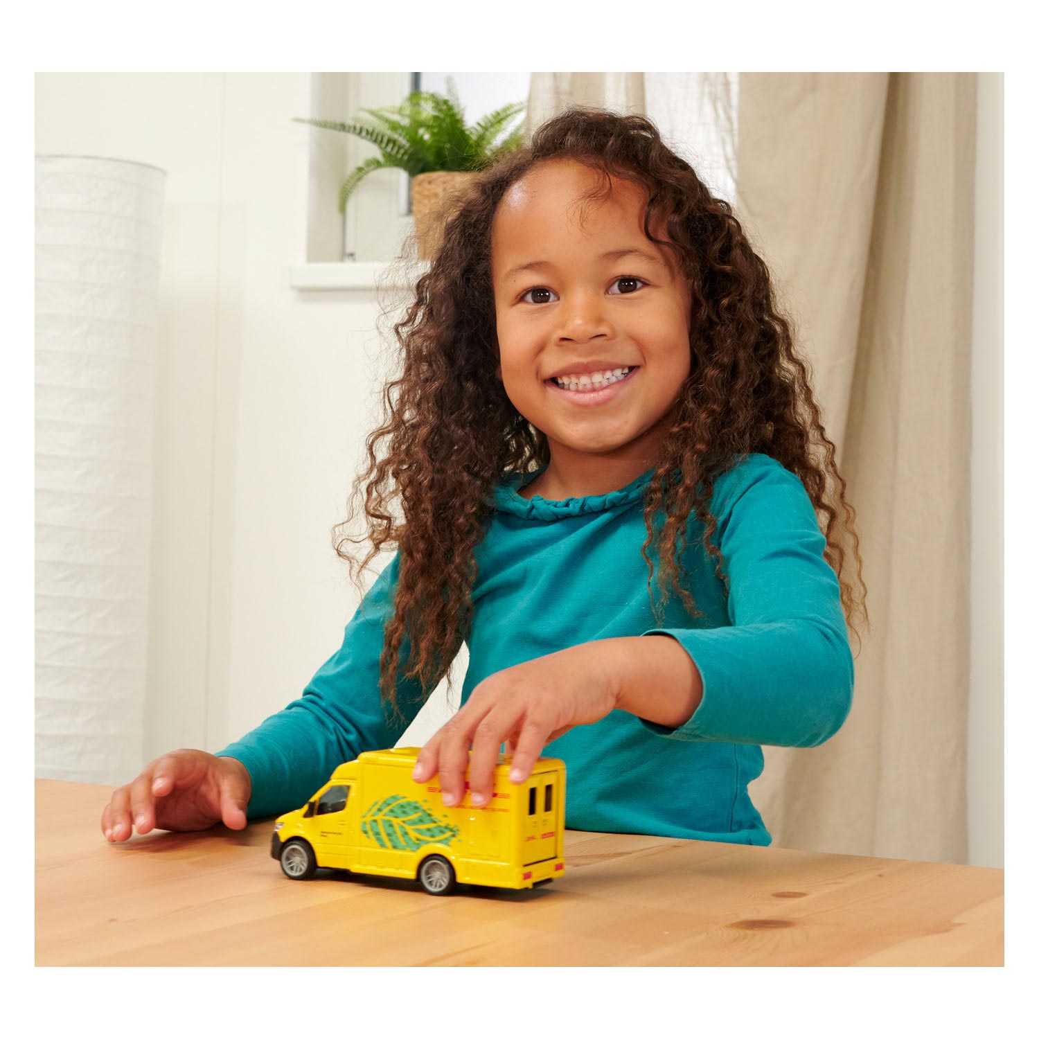 Mercedes-Benz Sprinter DHL