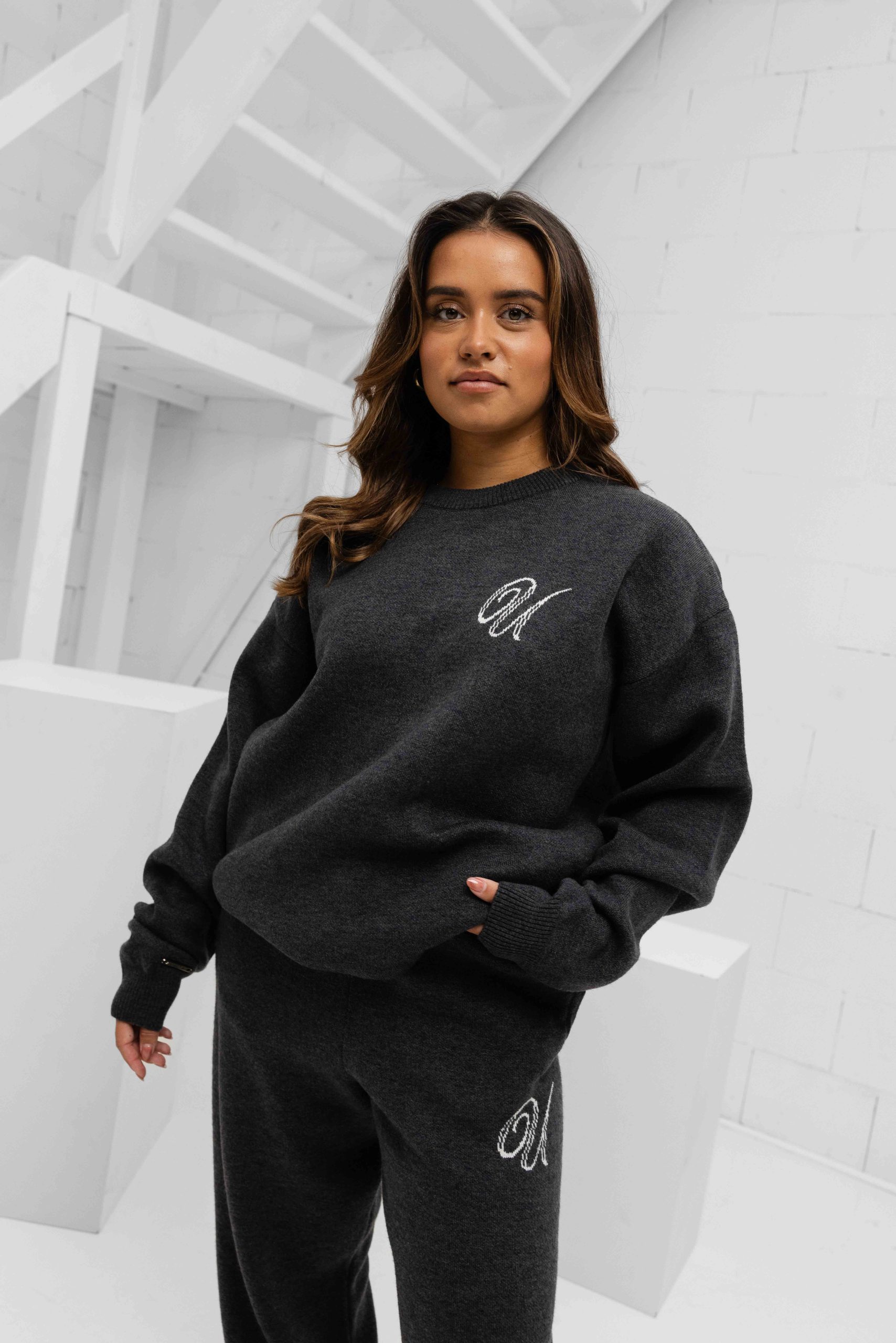 24 Uomo Knitted Trainingspak Dames Dark Grey