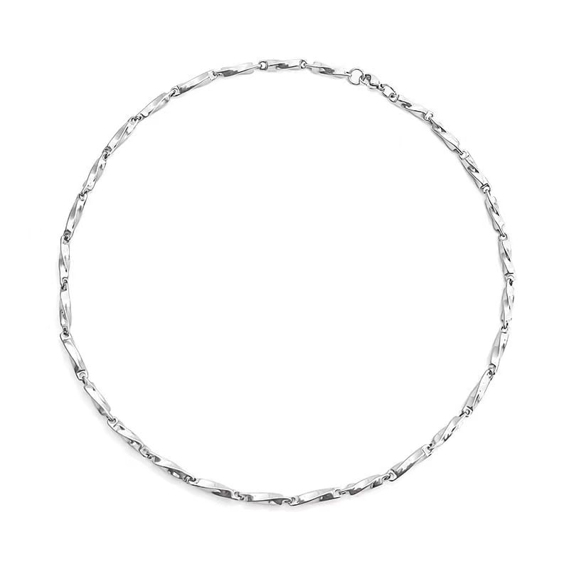 Soosina - Choker van roestvrij staal (verschillende ontwerpen)