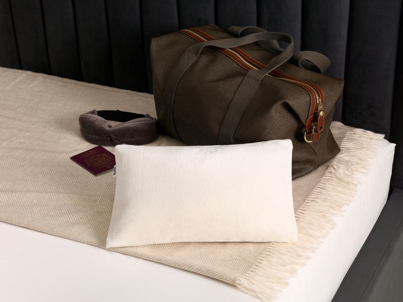 Tempur Reisekissen Comfort 40 x 26 cm Ergonomisches Reisekissen