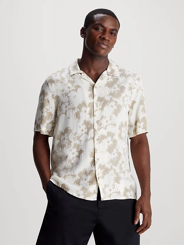 Camisa com estampa floral