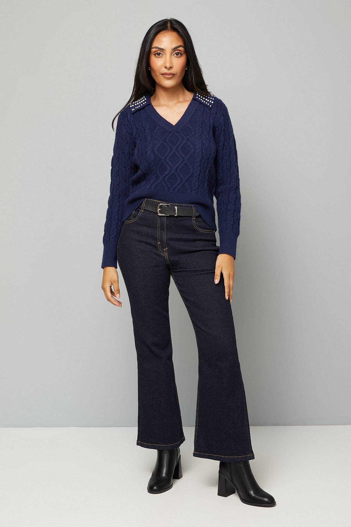 Wallis synthétiquell Col Polo Orné de Câbles Petite Taille