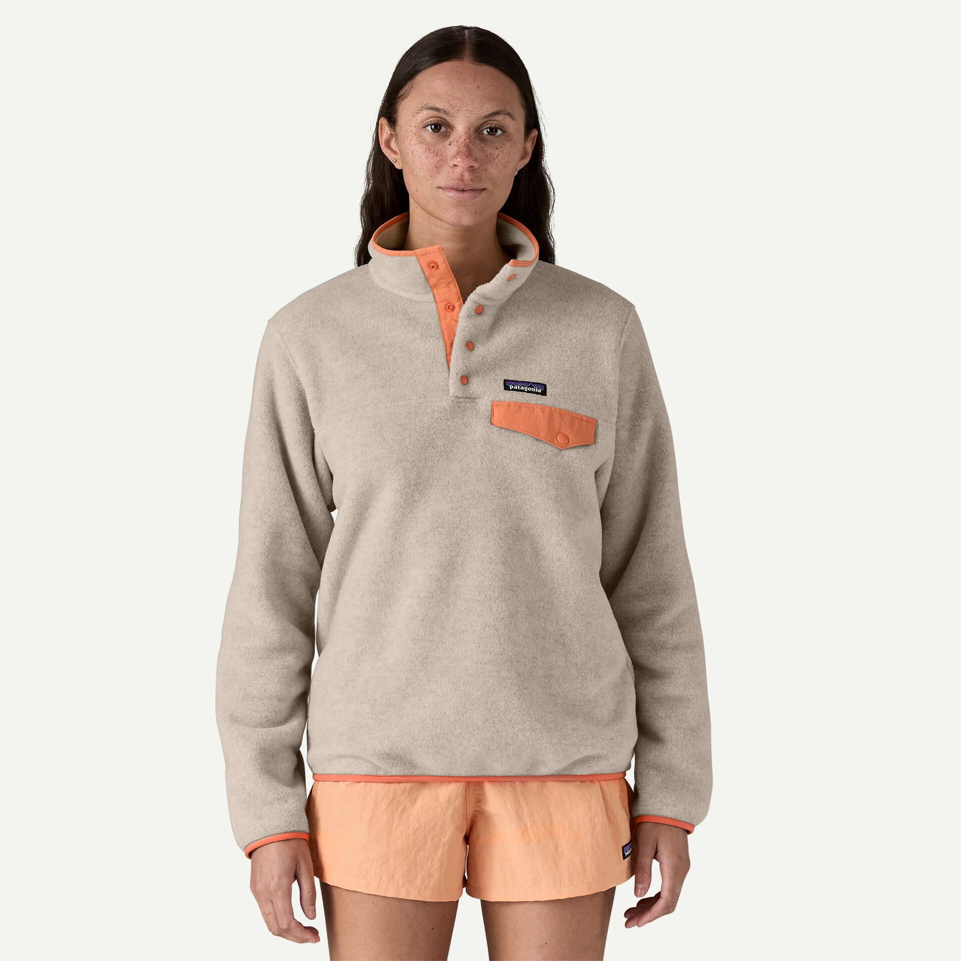 Patagonia W's LW Synch Snap-T P/O<br>Supermyk og deilig fleecegenser!