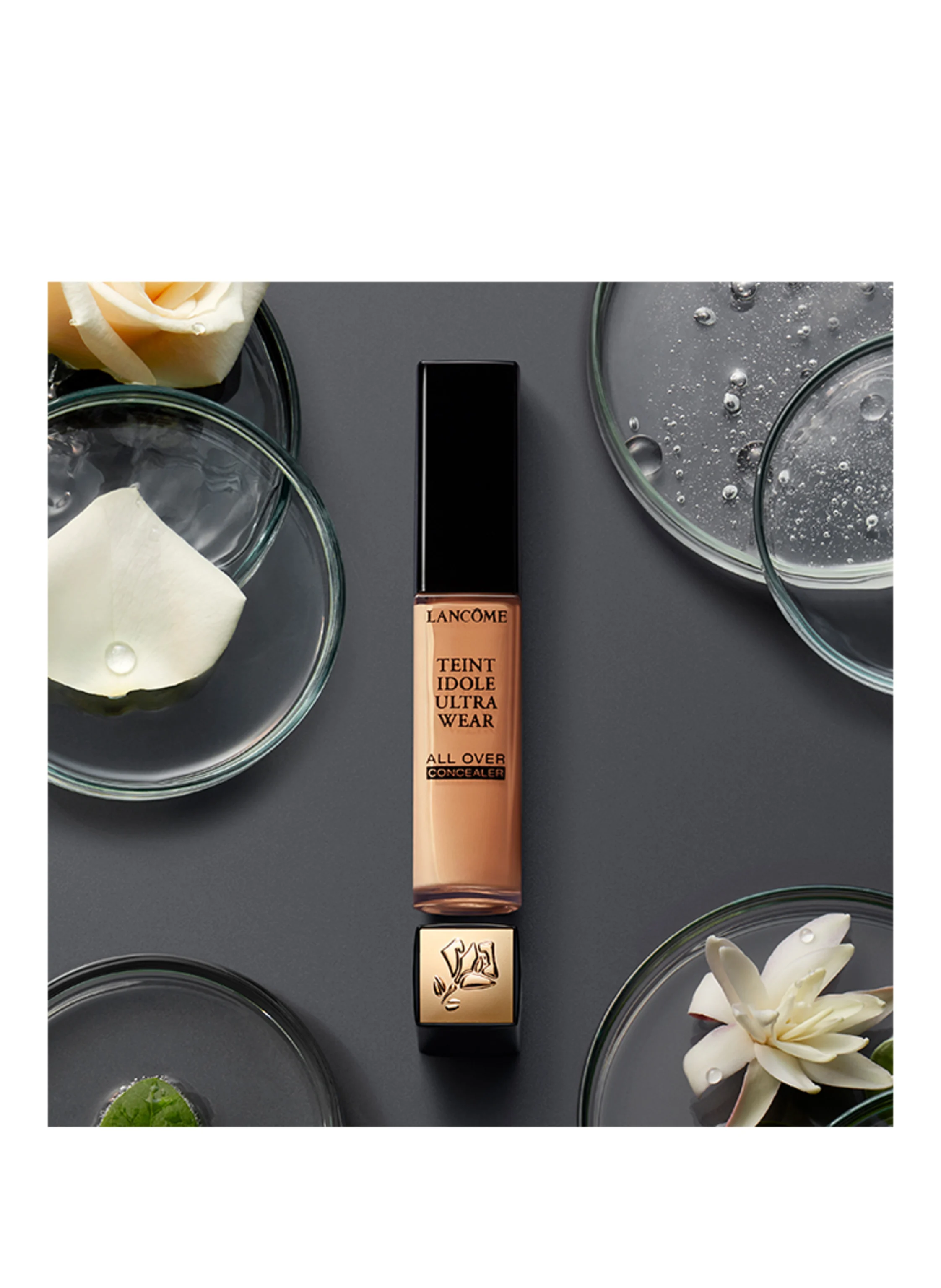 LANCÔME TEINT IDOLE ULTRA WEAR
