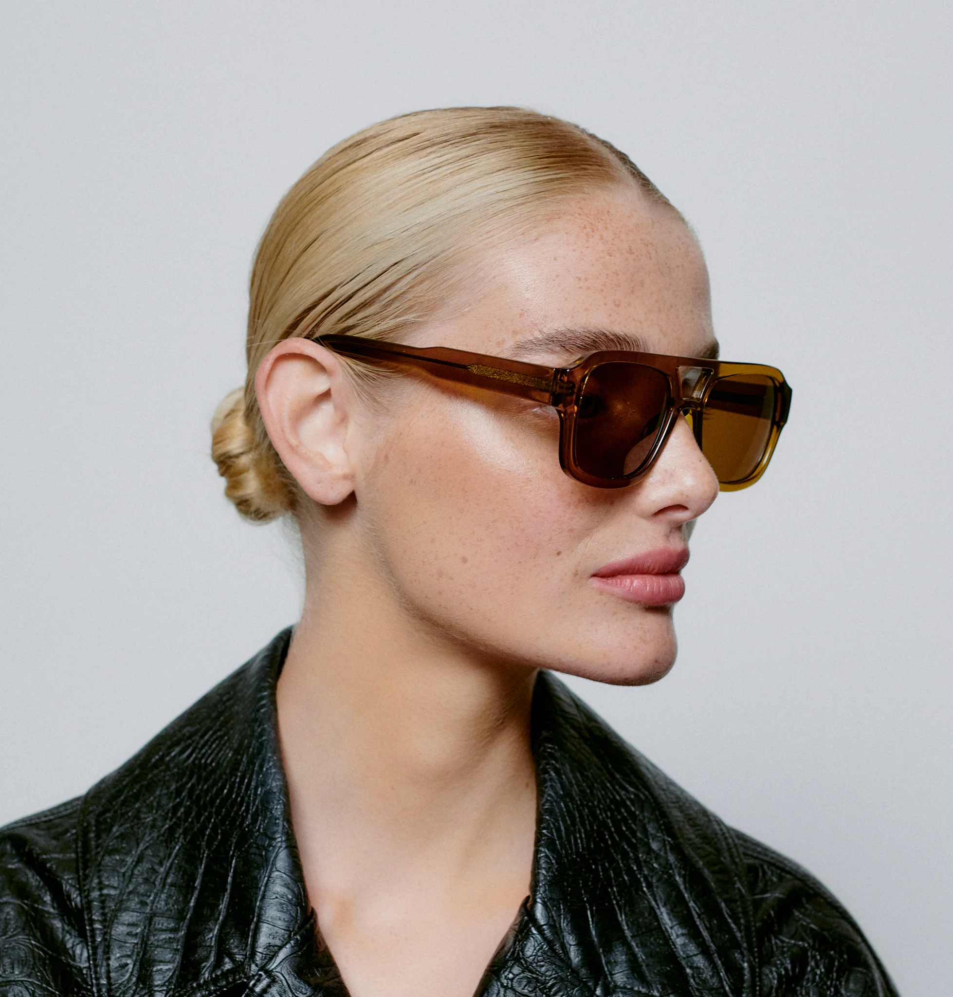A. Kjærbede  Kaya solbrille - Smoke Transparent