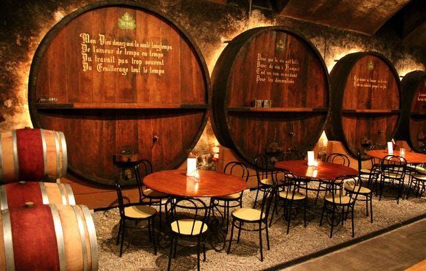 Weindegustation in Aigle als Geschenkidee