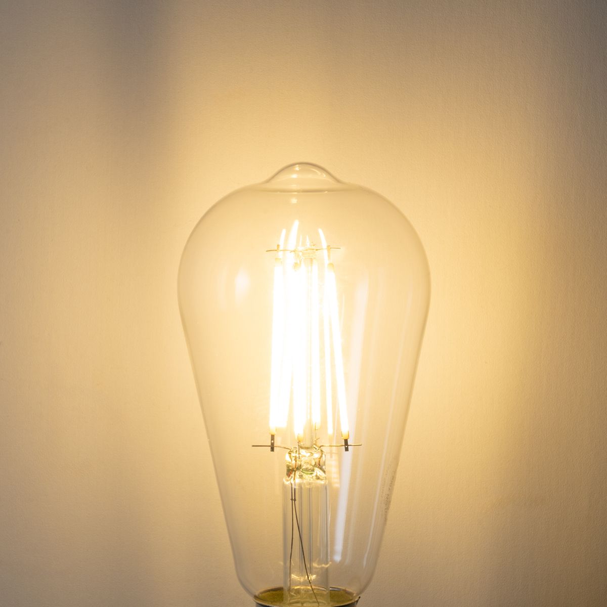 E27 3-staps dimbaar LED lamp ST64 clear 6W 700 lm 2700K
