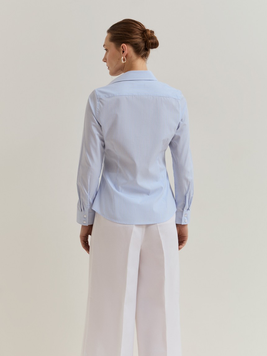 Camisa regular fit às riscas em algodão