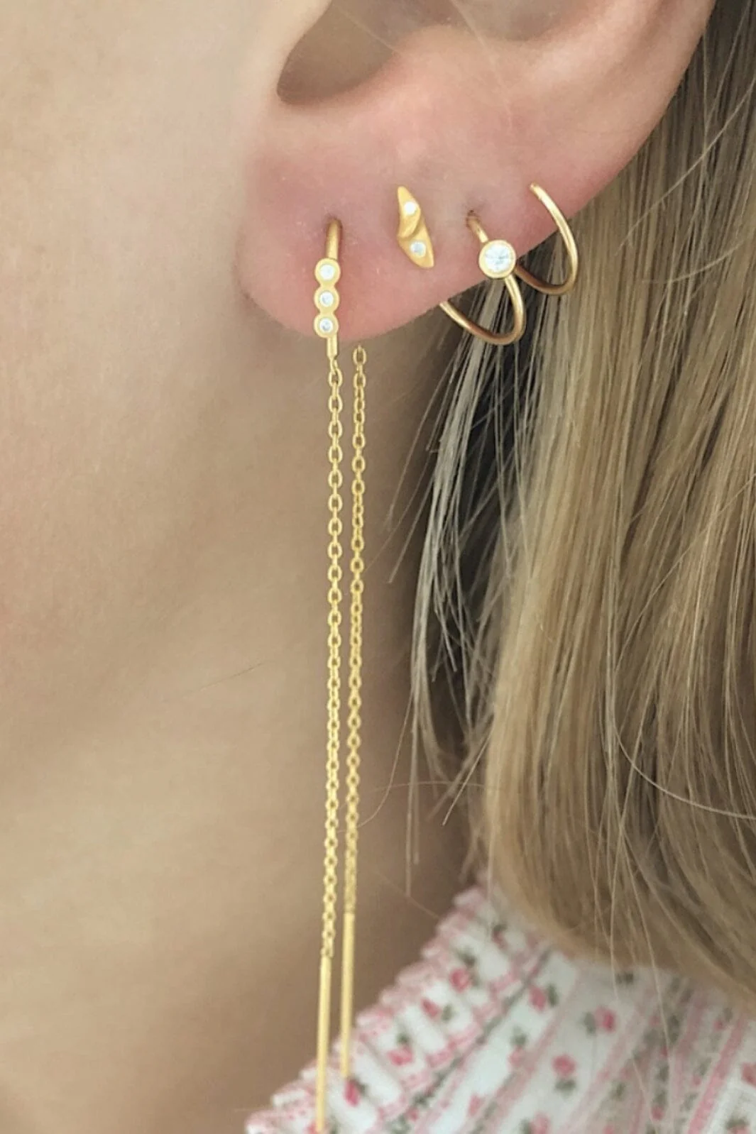 Stine A Big Dot Curl Earring Left Goldenen