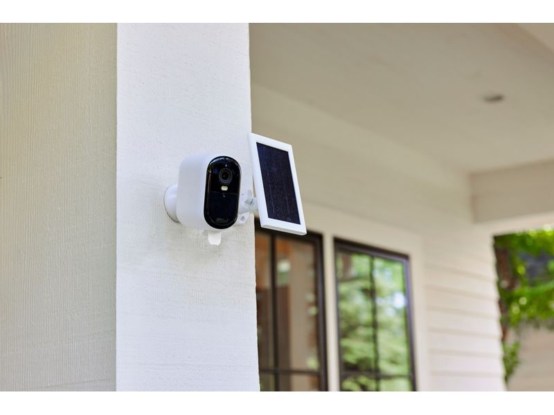 Arlo Essential Outdoor 2K (Gen 2) VMK3350 Solarpanel, 3er S All Ihre Sicherheitsbedürfnisse, eine leicht zu installierende 2K-Kamera, Ihr unermüdlicher Wächter im Aussenbereich
