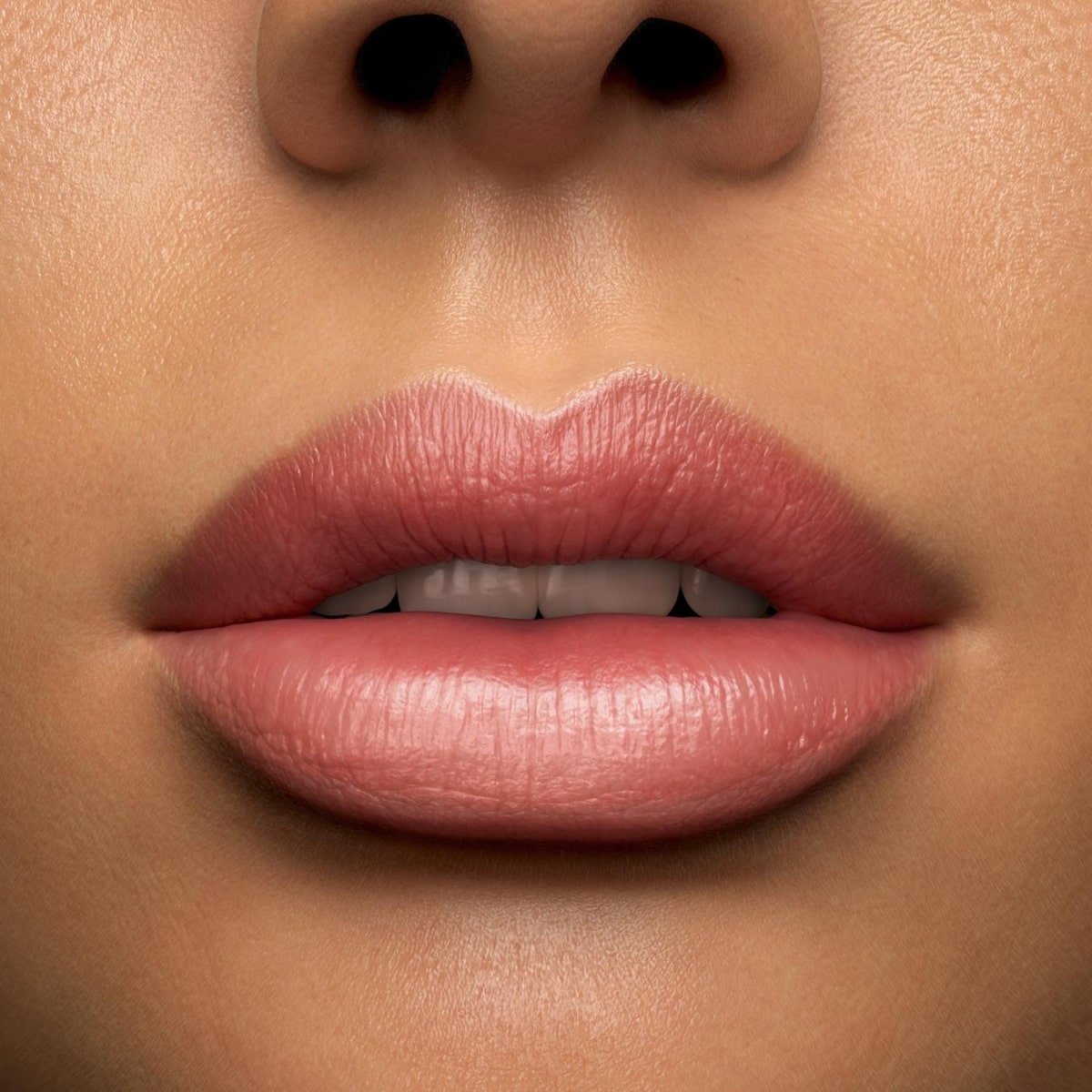LANCÔME L'Absolu Rouge Rouge à Lèvres Satiné – Hydratation &  Confort Longue Tenue