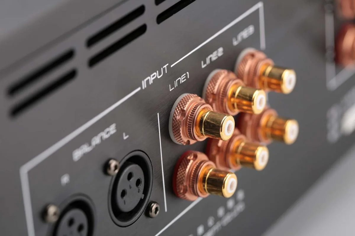 Cayin M-11LS Préamplis hi-fi