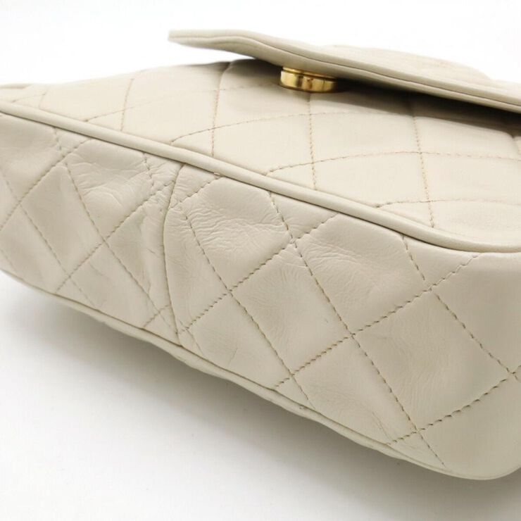 Chanel Vintage Chanel Crossbody Bag White