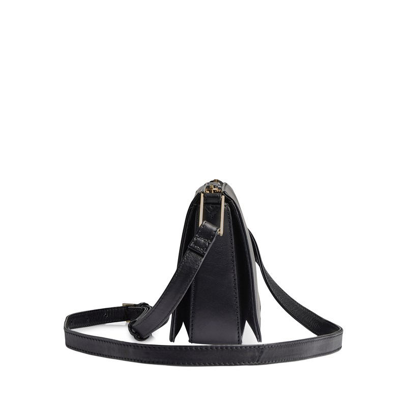 Markberg<br>Crossbody Case Antique