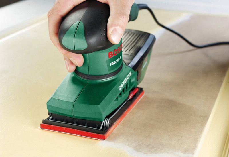 Bosch PSS 250 AE Vlakschuurmachine - op snoer - 250 W